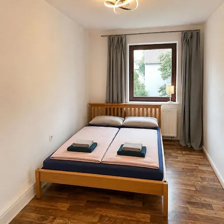 2-room Near Wilhelmshoehe Train Station And Stadthalle